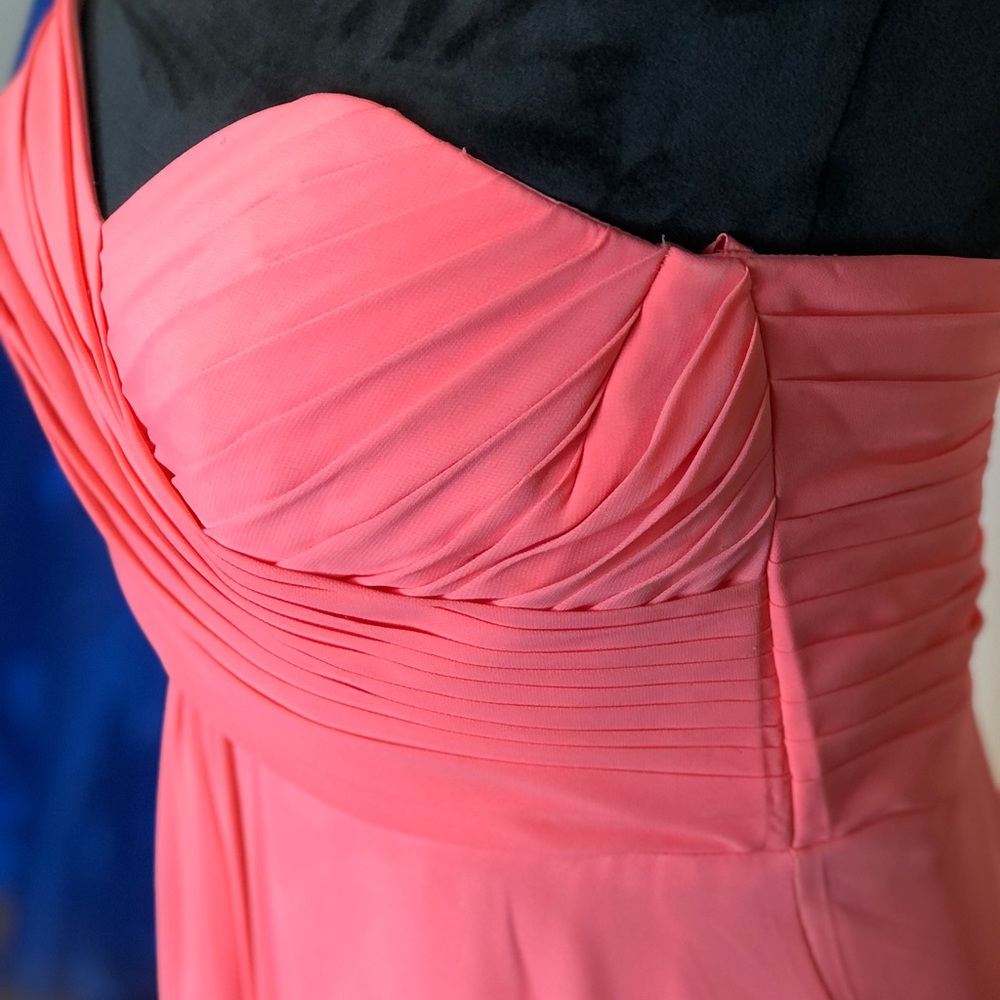 Allure Bridals Bridesmaids/ Prom dress - Picture 4 of 13